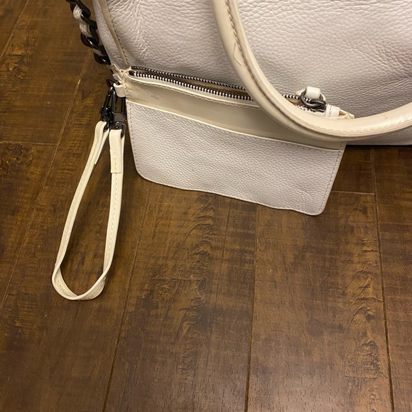 Alice + Olivia Pebbled Cow leather white crossbody satchel - Picture 13 of 13
